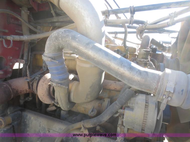 image for item D2205 1995 Freightliner FLD112 dump truck