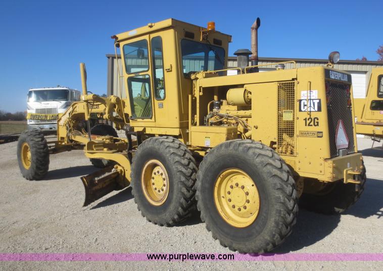image for item D2206 1993 Caterpillar 12G articulated motor grader