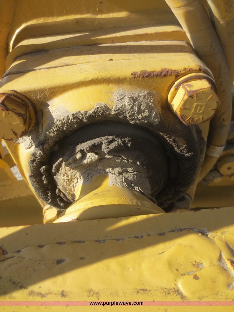 image for item D2206 1993 Caterpillar 12G articulated motor grader