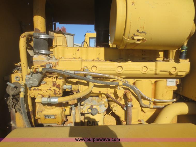 image for item D2206 1993 Caterpillar 12G articulated motor grader
