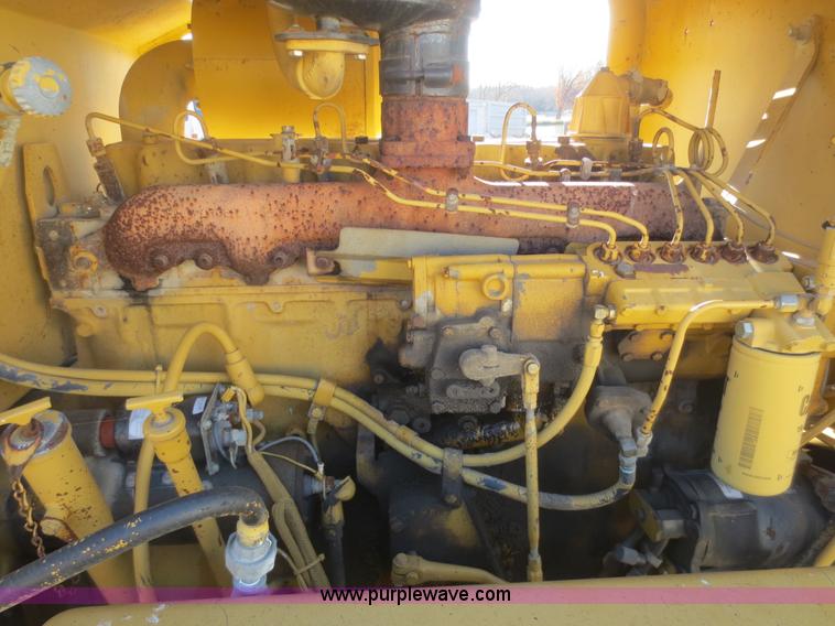 image for item D2206 1993 Caterpillar 12G articulated motor grader