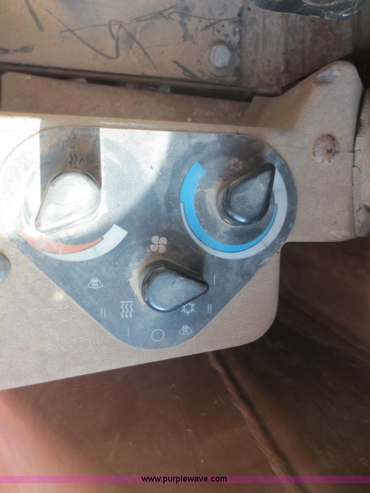 image for item D2206 1993 Caterpillar 12G articulated motor grader