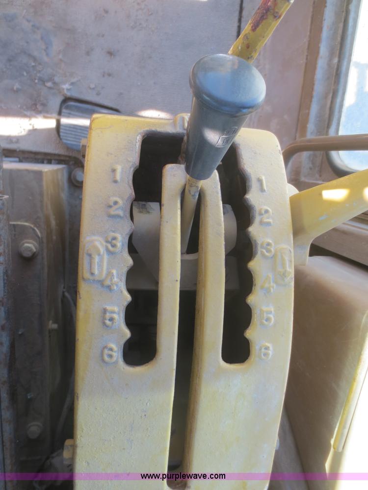 image for item D2206 1993 Caterpillar 12G articulated motor grader