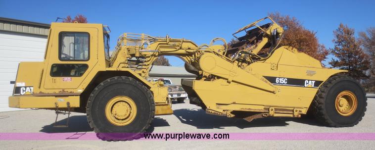image for item D2207 1994 Caterpillar 615C Series II elevating scraper