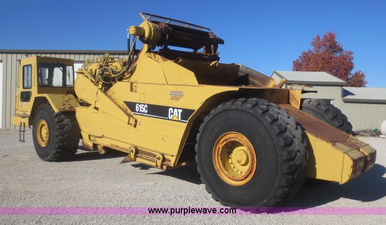 image for item D2207 1994 Caterpillar 615C Series II elevating scraper