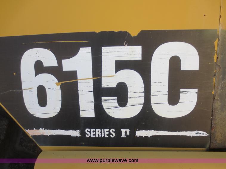 image for item D2207 1994 Caterpillar 615C Series II elevating scraper