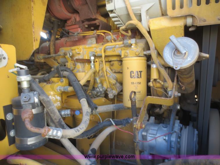 image for item D2207 1994 Caterpillar 615C Series II elevating scraper