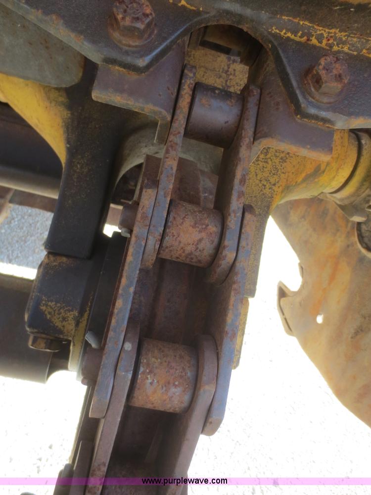 image for item D2207 1994 Caterpillar 615C Series II elevating scraper