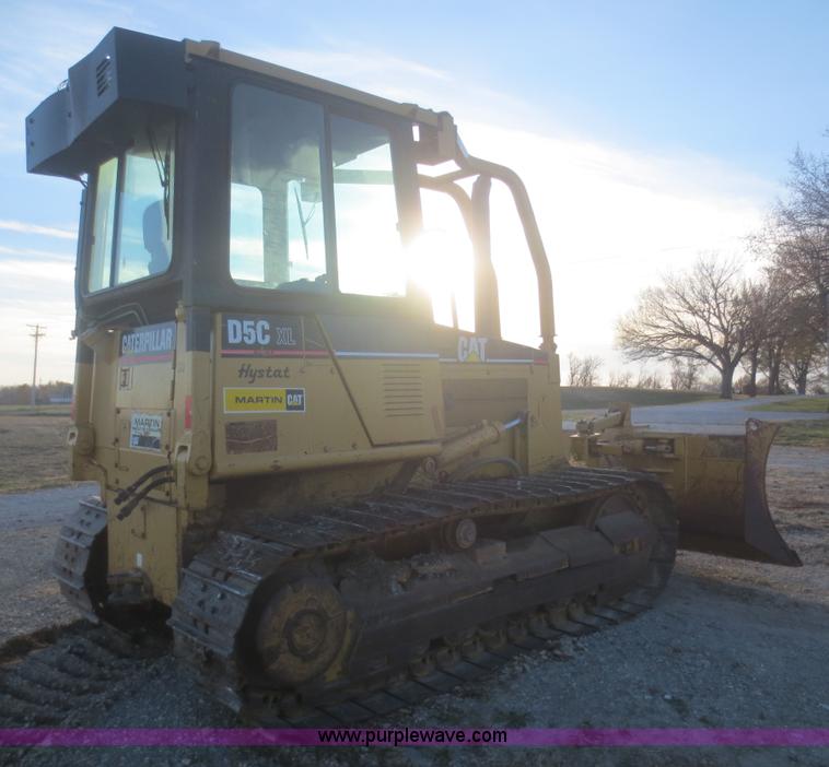 image for item D2210 2001 Caterpillar D5C XL Series III dozer