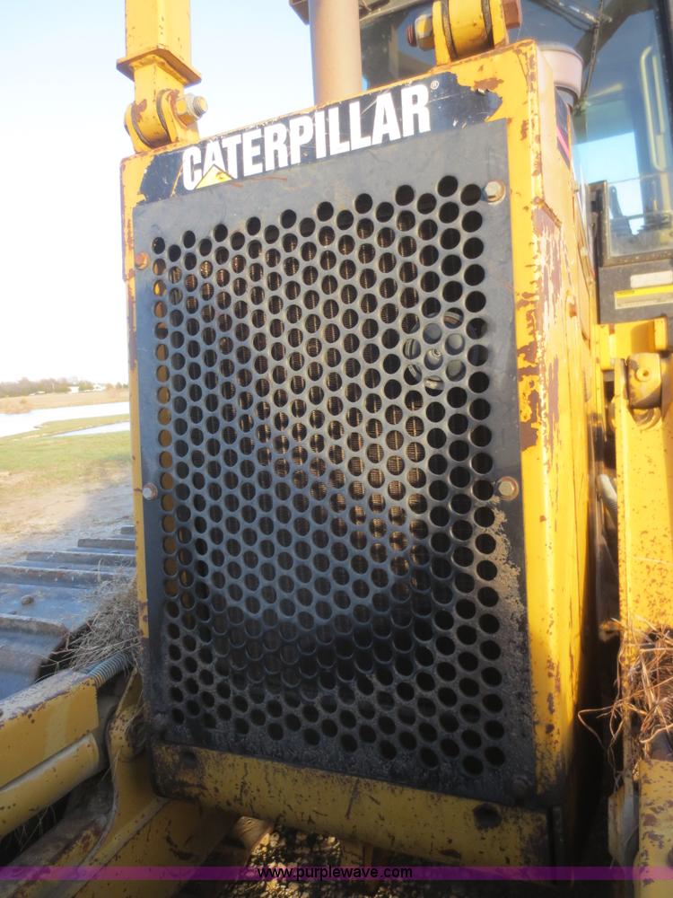 image for item D2210 2001 Caterpillar D5C XL Series III dozer