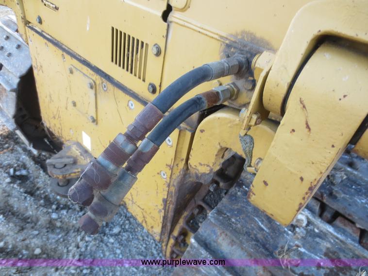image for item D2210 2001 Caterpillar D5C XL Series III dozer