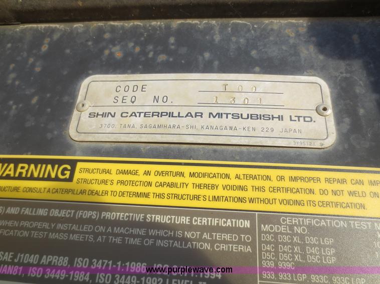 image for item D2210 2001 Caterpillar D5C XL Series III dozer