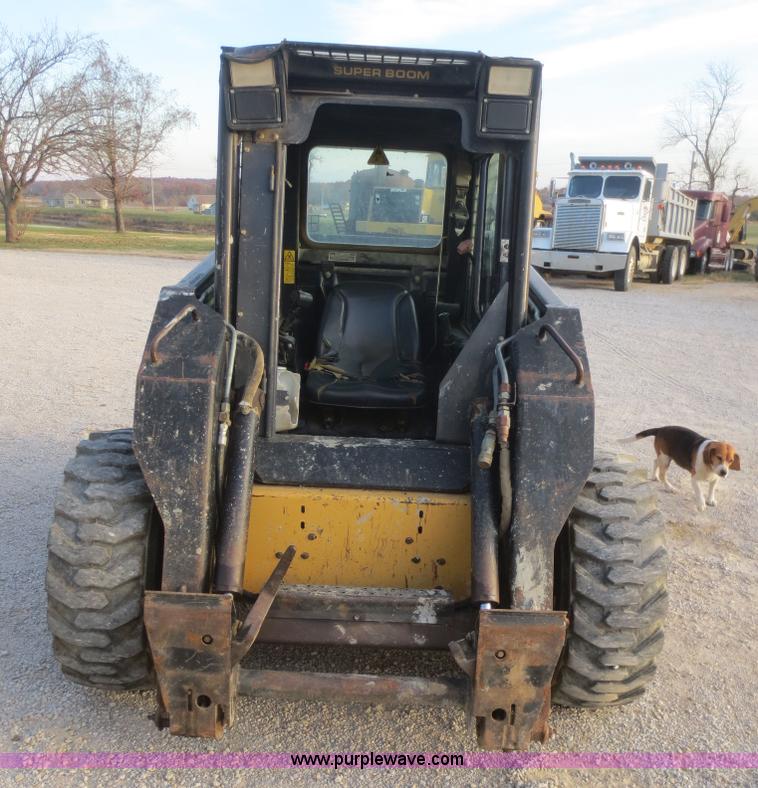 image for item D2212 1998 New Holland LX885 skid steer
