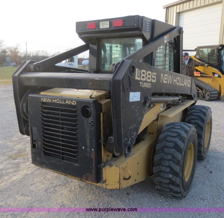 image for item D2212 1998 New Holland LX885 skid steer