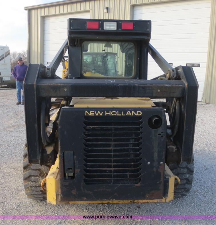 image for item D2212 1998 New Holland LX885 skid steer
