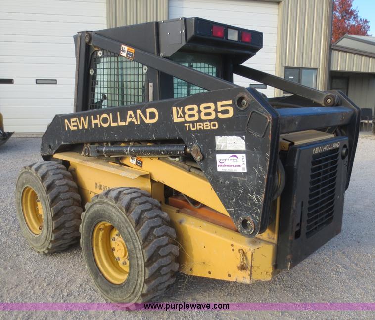 image for item D2212 1998 New Holland LX885 skid steer