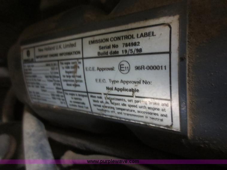 image for item D2212 1998 New Holland LX885 skid steer