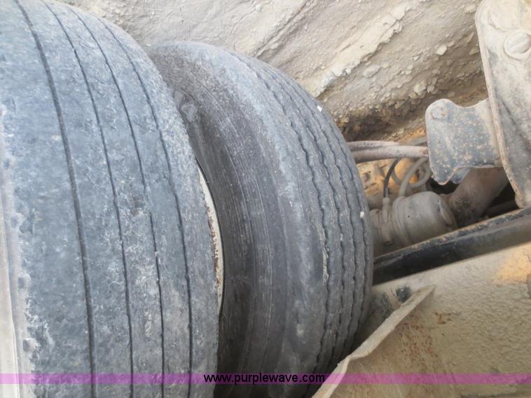 image for item D2213 2005 Towmaster T50T tilt bed equipment trailer