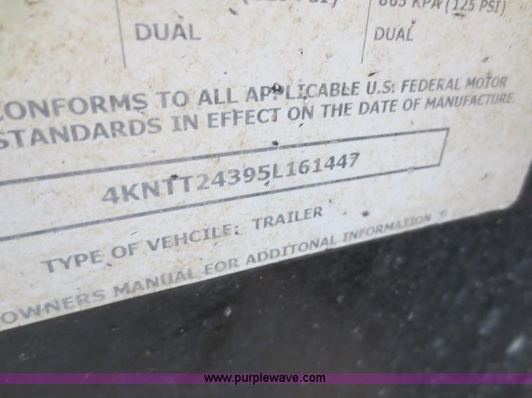 image for item D2213 2005 Towmaster T50T tilt bed equipment trailer