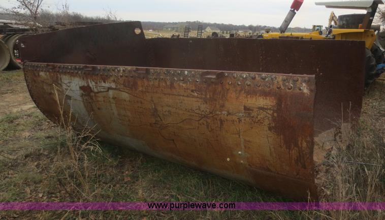 image for item D2231 Dump truck barrel bed insert