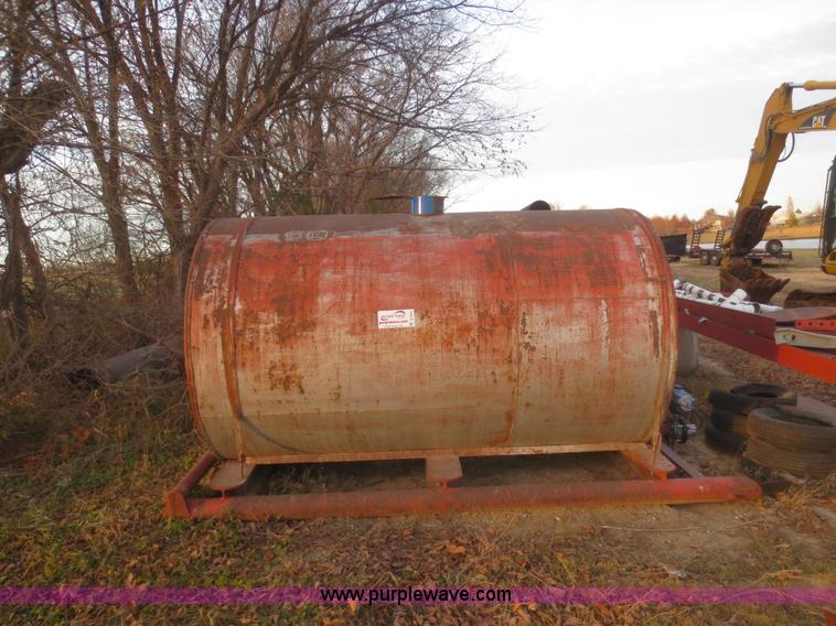 image for item D2233 Steel water tank