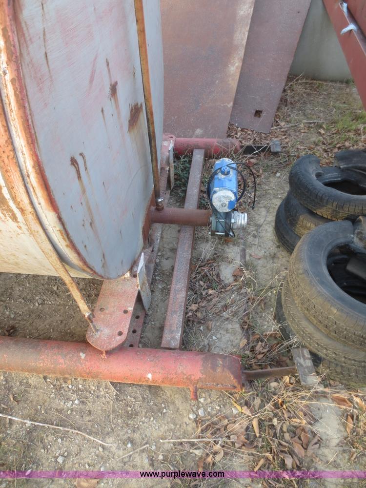 image for item D2233 Steel water tank