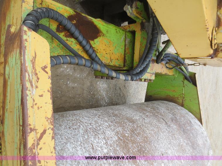 image for item I2158 Bomag smooth drum vibratory roller