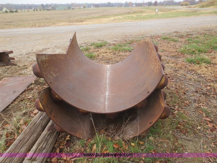 image for item I2158 Bomag smooth drum vibratory roller