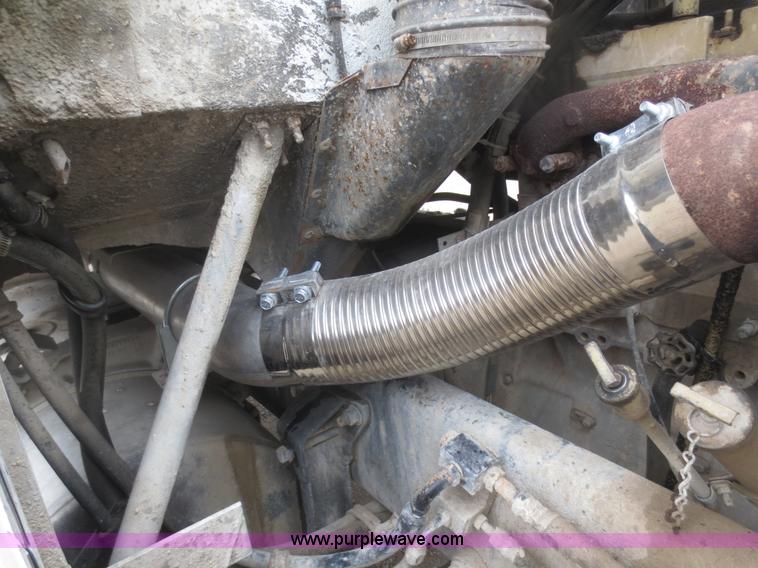 image for item I2159 1988 Freightliner FC60 dump truck