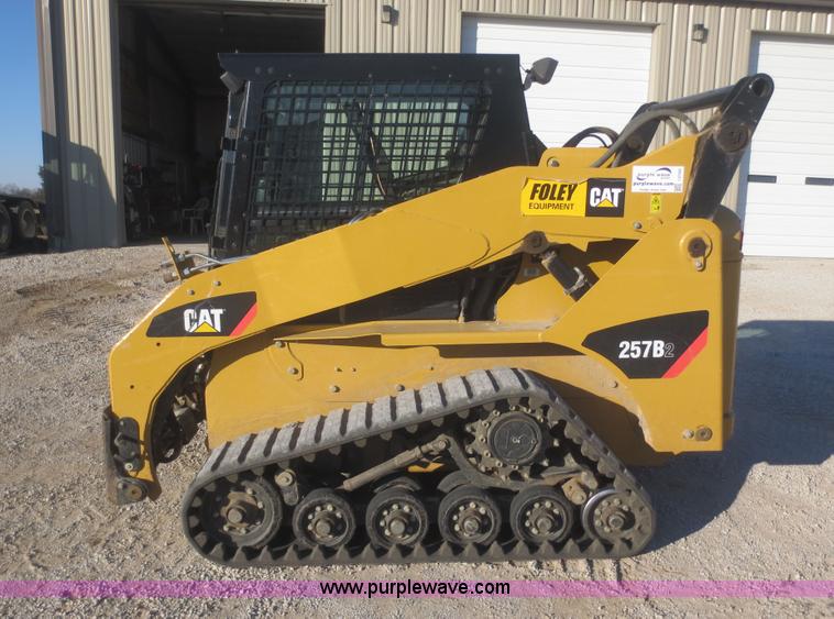image for item I2162 2010 Caterpillar 257B Series 2 tracked skid steer