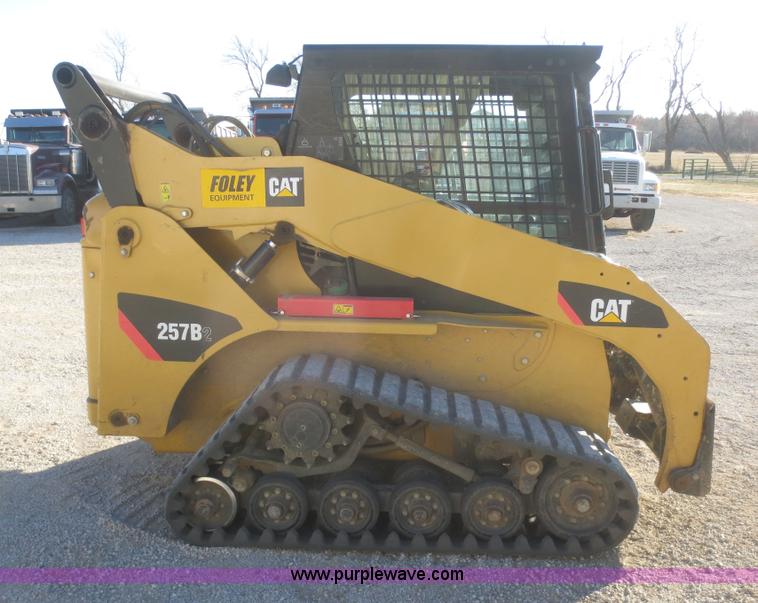 image for item I2162 2010 Caterpillar 257B Series 2 tracked skid steer