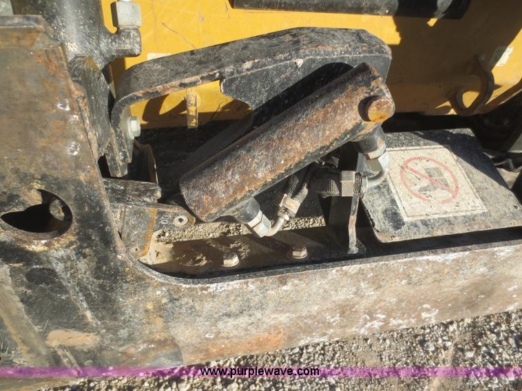 image for item I2162 2010 Caterpillar 257B Series 2 tracked skid steer