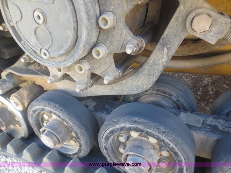 image for item I2162 2010 Caterpillar 257B Series 2 tracked skid steer