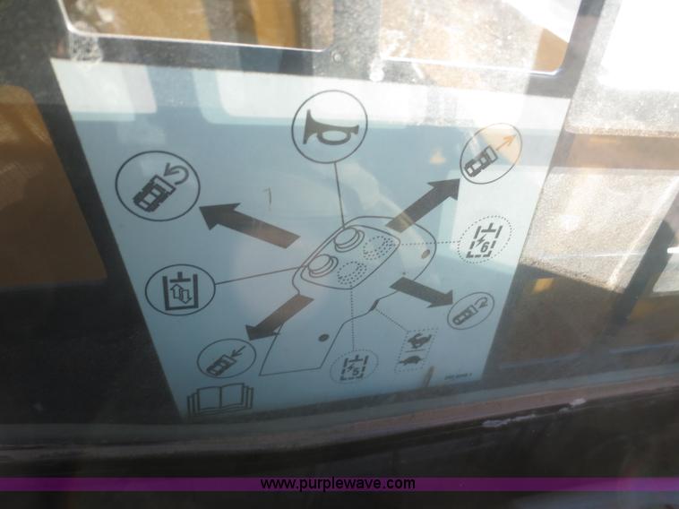 image for item I2162 2010 Caterpillar 257B Series 2 tracked skid steer