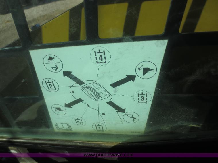 image for item I2162 2010 Caterpillar 257B Series 2 tracked skid steer