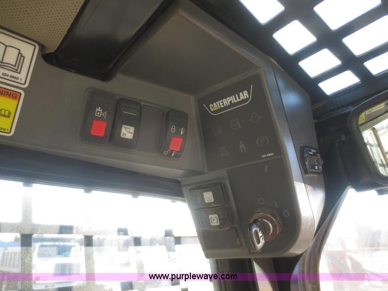 image for item I2162 2010 Caterpillar 257B Series 2 tracked skid steer