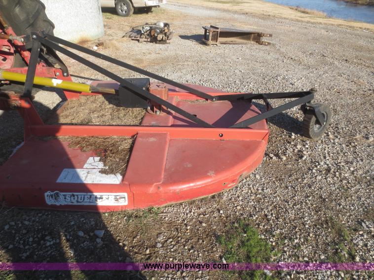 image for item I2164 1972 International Farmall 1066 tractor