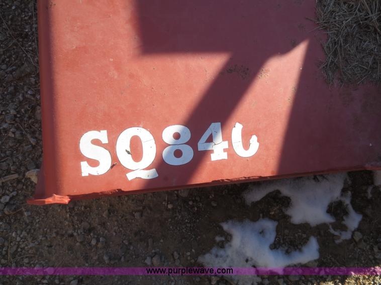 image for item I2164 1972 International Farmall 1066 tractor