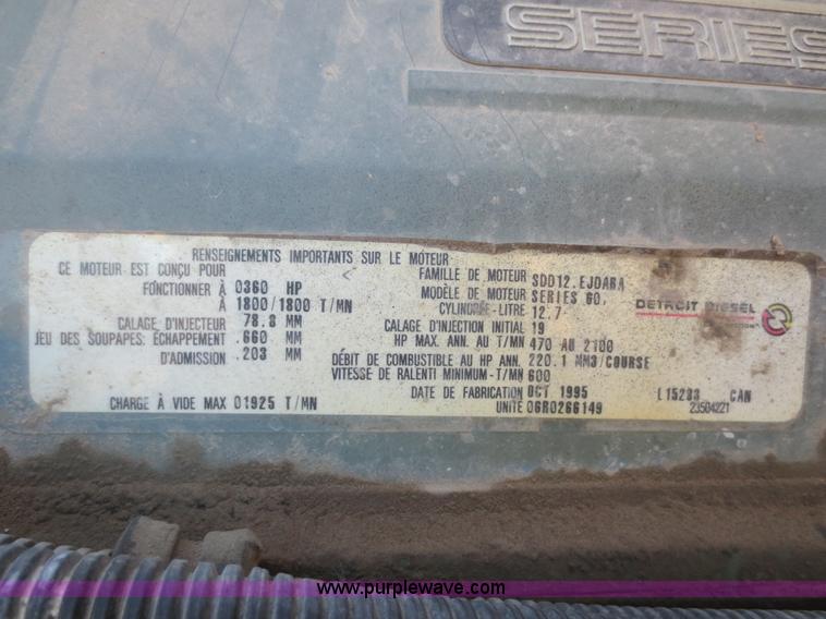 image for item I2168 1996 Freightliner FLD semi truck