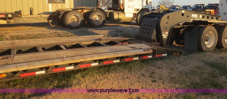 image for item I2169 1999 Fontaine Ram 50 lowboy trailer