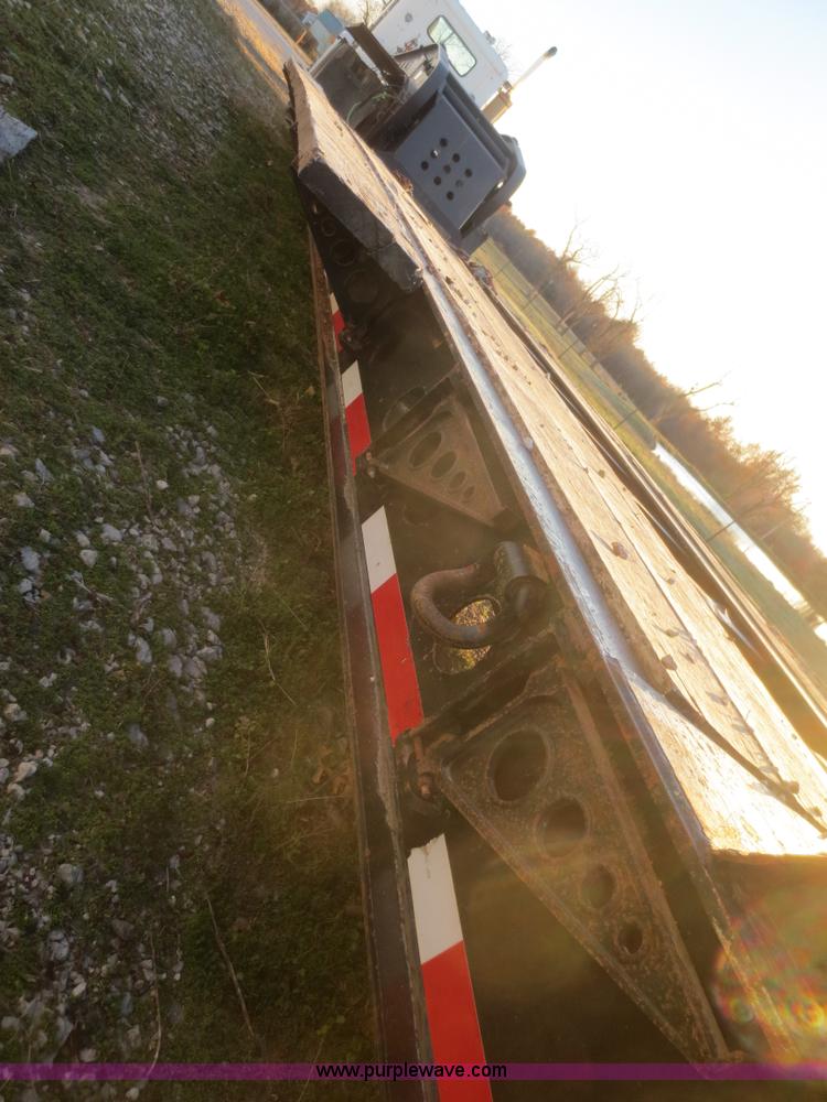 image for item I2169 1999 Fontaine Ram 50 lowboy trailer