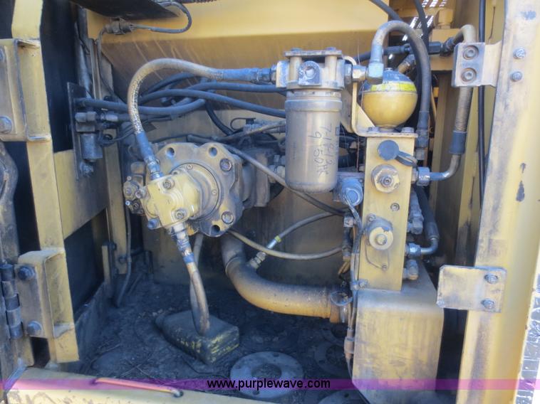 image for item I2170 1994 Caterpillar 312 excavator