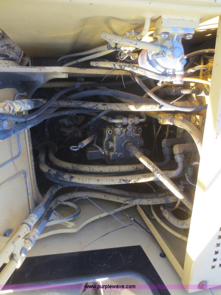 image for item I2170 1994 Caterpillar 312 excavator