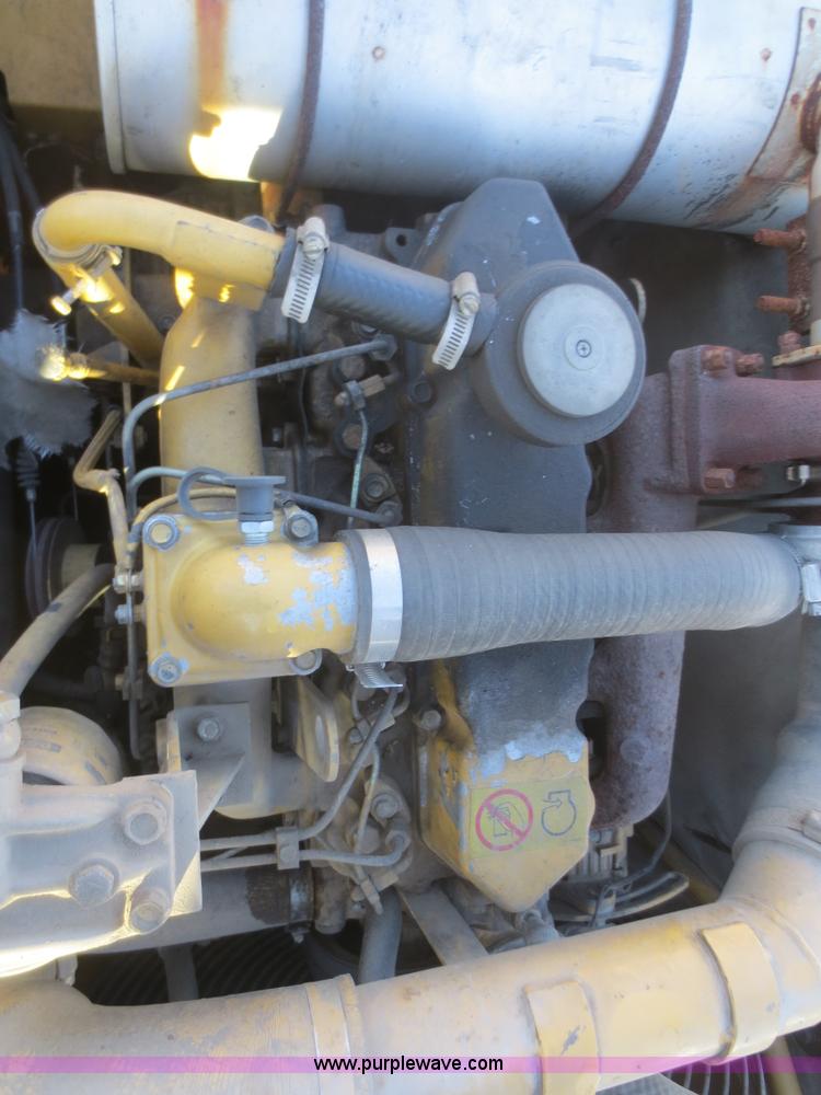 image for item I2170 1994 Caterpillar 312 excavator