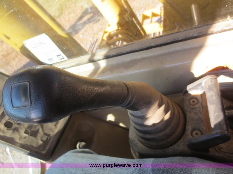 image for item I2170 1994 Caterpillar 312 excavator