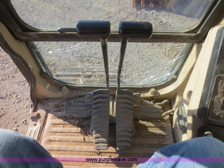 image for item I2170 1994 Caterpillar 312 excavator