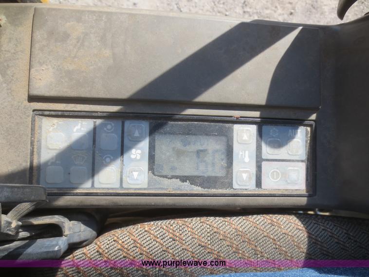 image for item I2171 1998 Caterpillar 325B L excavator