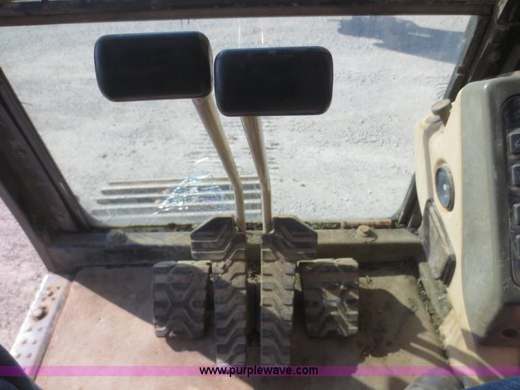 image for item I2171 1998 Caterpillar 325B L excavator