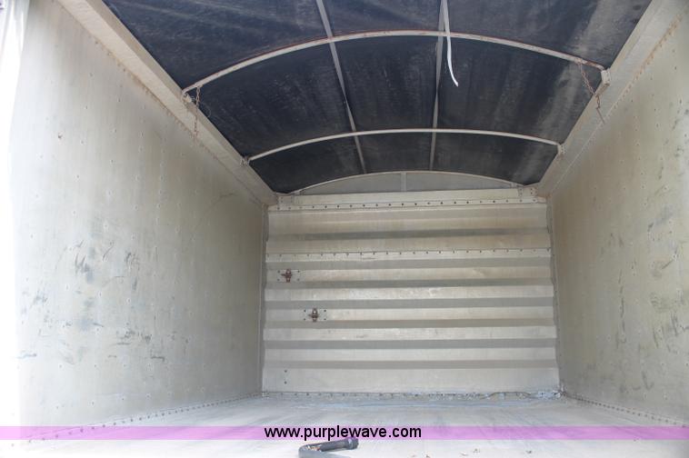 image for item AJ9346 2001 Wilson DWH-400 hopper grain trailer