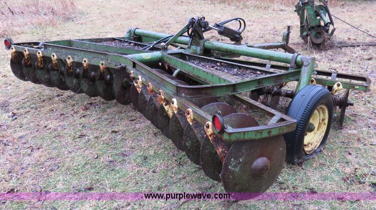 image for item AV9324 John Deere RWA disk